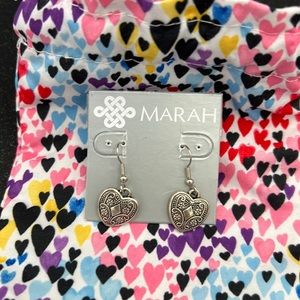 💕Marah Silver Heart Pierced earrings.NWOT💕